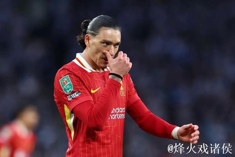 沙特媒:AC米兰已正式报价6000万欧求购努涅斯,新月也在竞争 沙特媒:AC米兰已正式报价6000万欧求购努涅斯,新月也在竞争